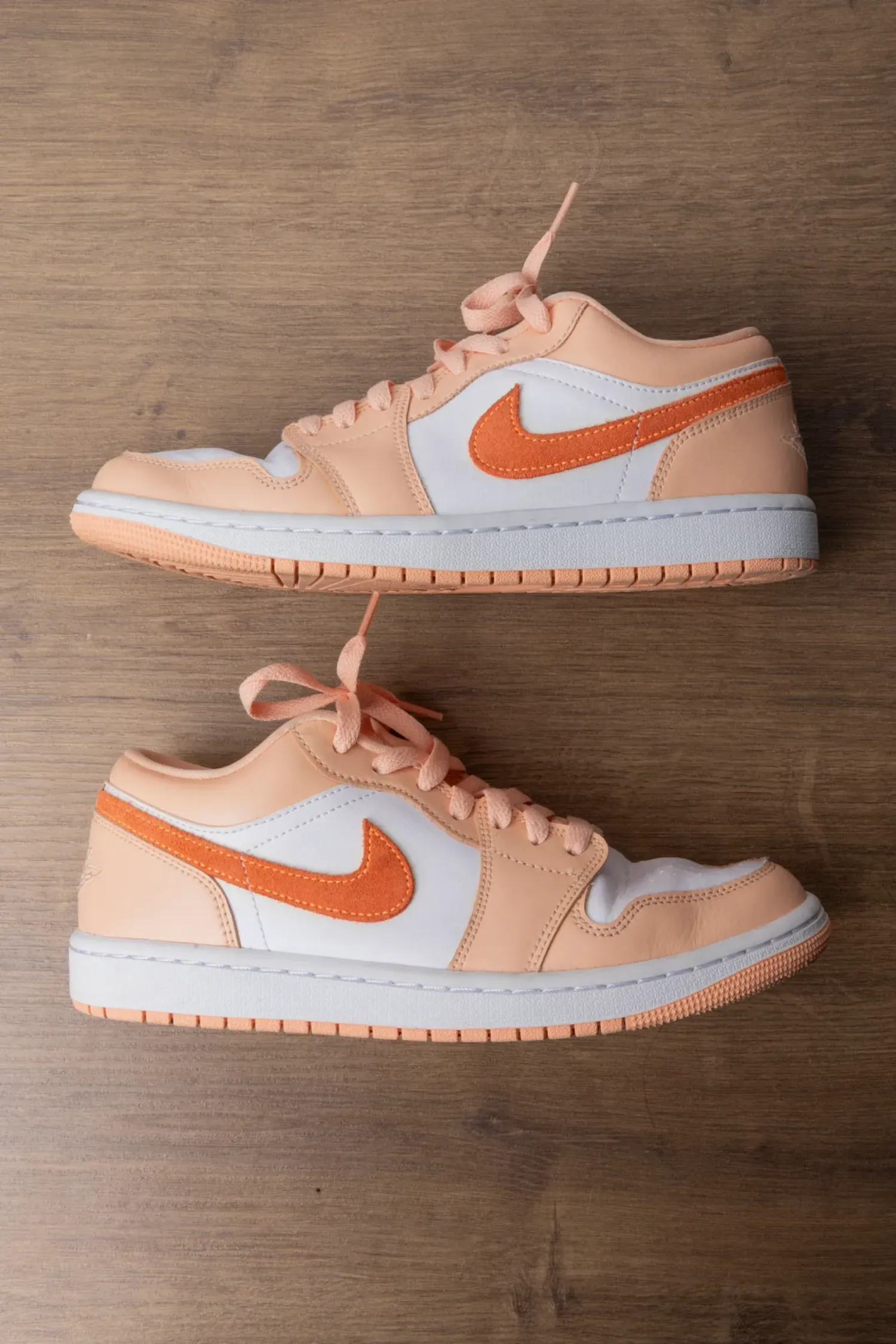 Foto 4 de Air Jordan 1 Low Sunset Haze — 38, Usado