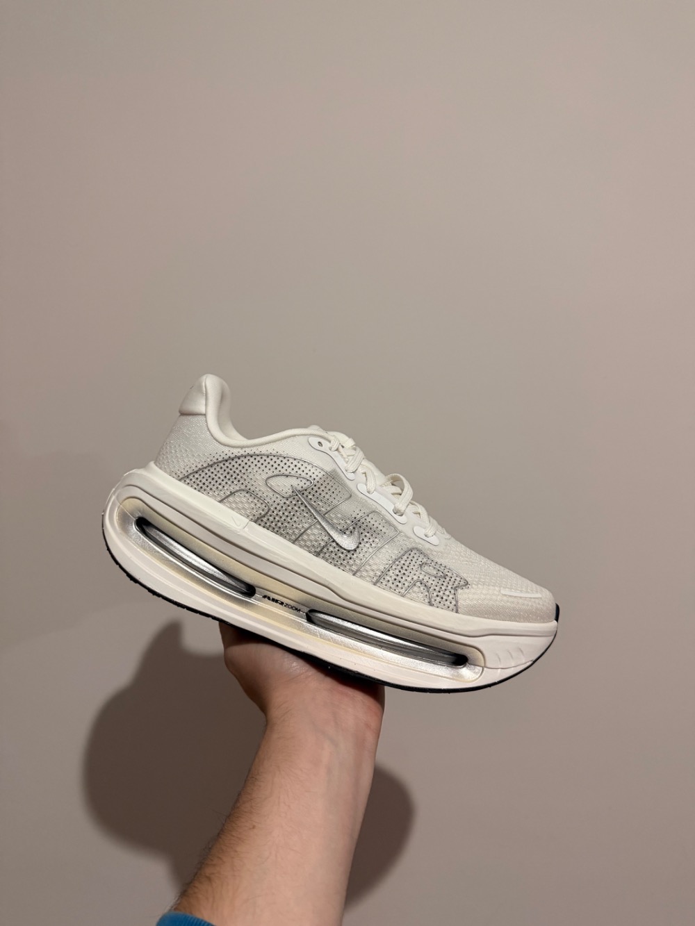 Nike Air Zoom Vomero Premium Summit White Sail — 40.5, Novo