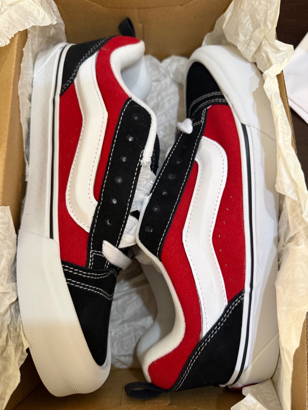 Vans Knu Skool Red True White — 41, Novo