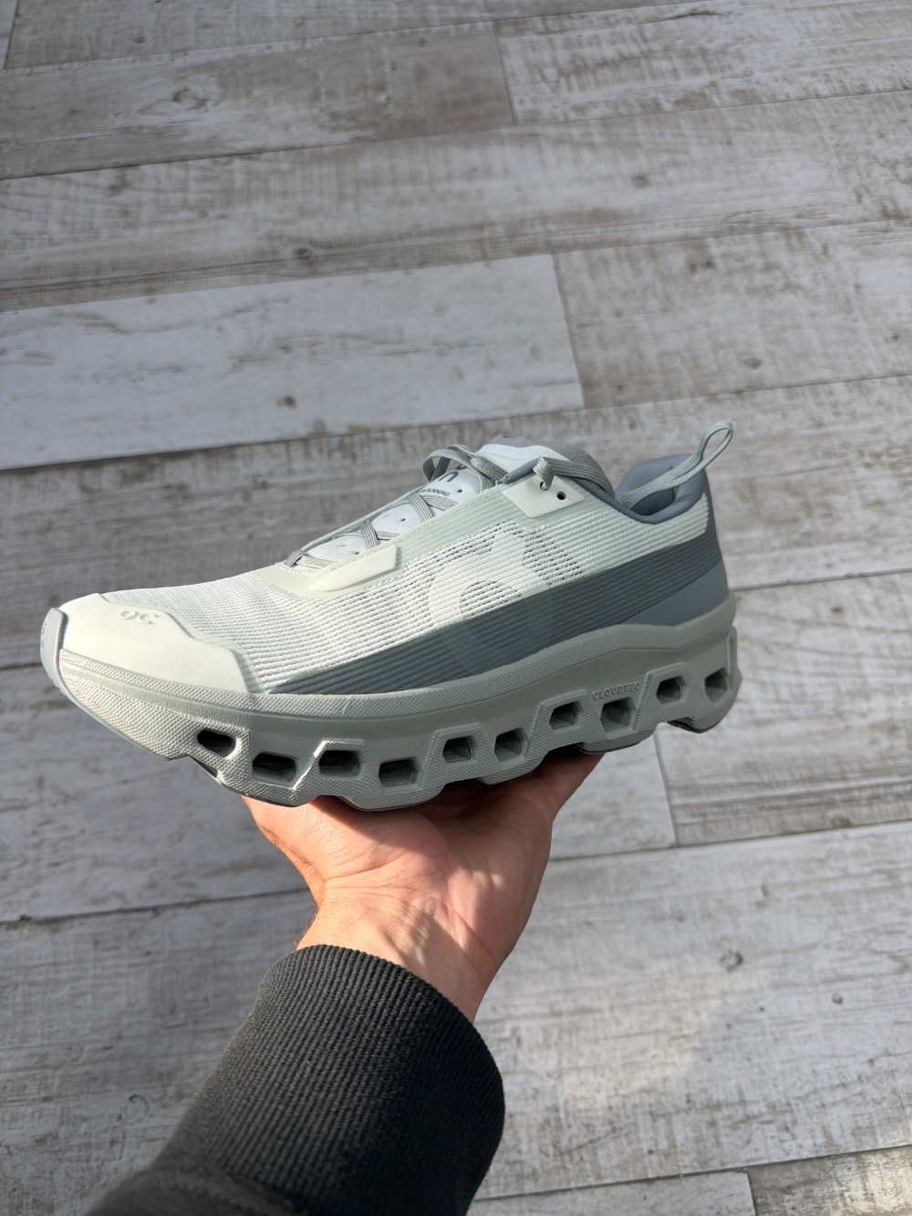 On Running Cloudmonster Void 1 Iceberg Tin — 40, Novo