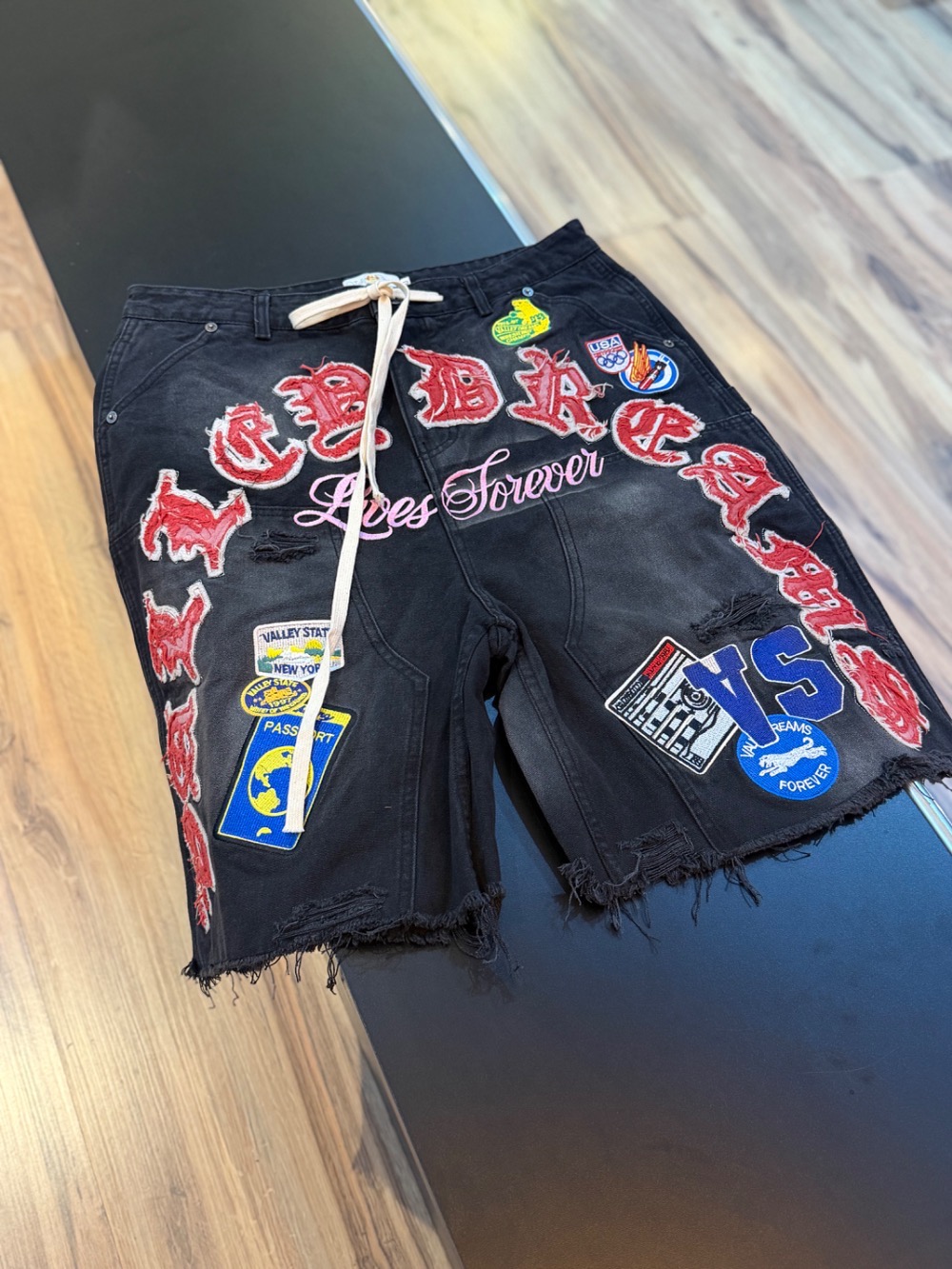 Jorts Vale Lives Forever Workshop Black — 40, Novo