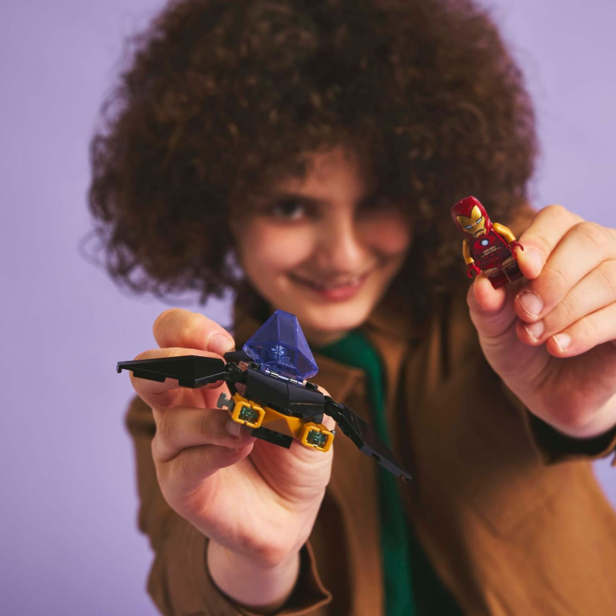 Foto 4 de LEGO® Marvel - Carro do Homem de Ferro e Pantera Negra vs Hulk Vermelho