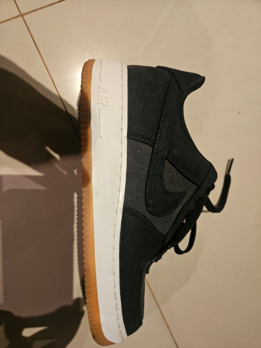Nike Air Force 1 '07 LV8 Denim Black — 38, Usado
