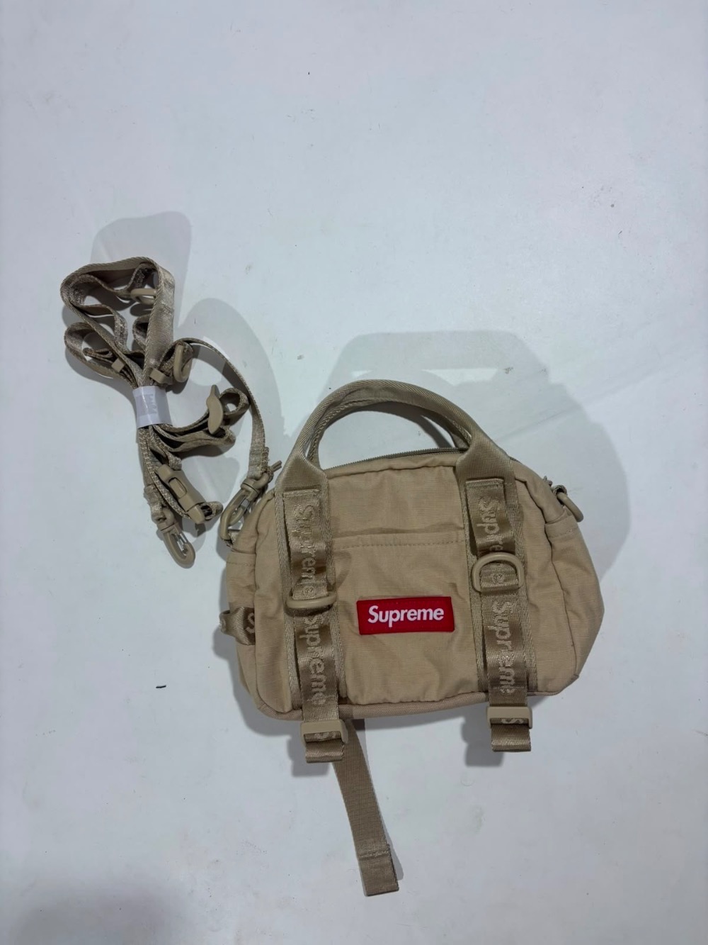 Bolsa Supreme Mini Duffle Bag Tan SS26-W1 — único, Novo