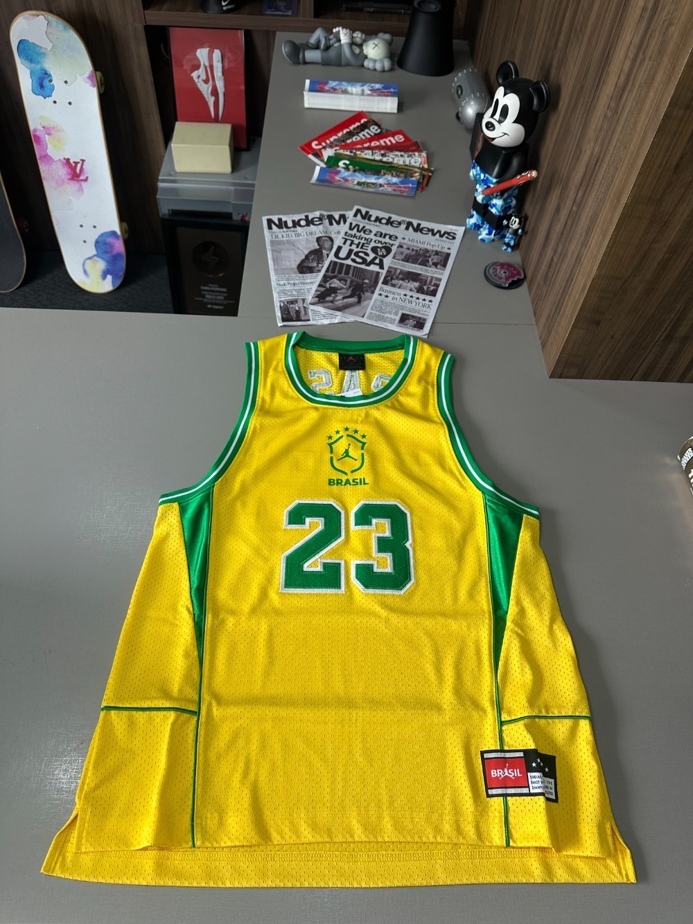 Regata Air Jordan Brasil Essentials Mesh Yellow — P, Novo