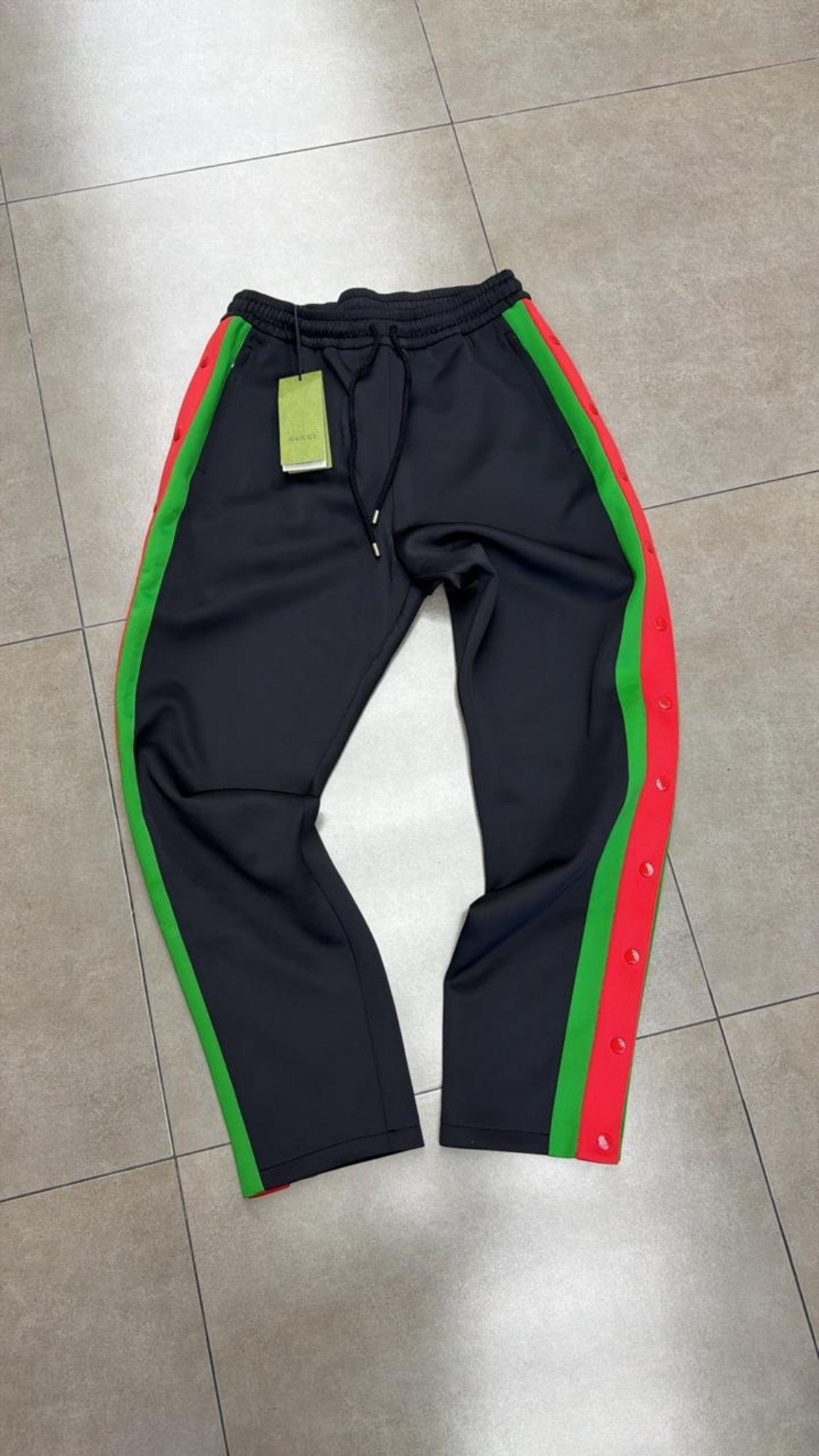 Calça Gucci Light Neoprane Jogging Black — G, Novo