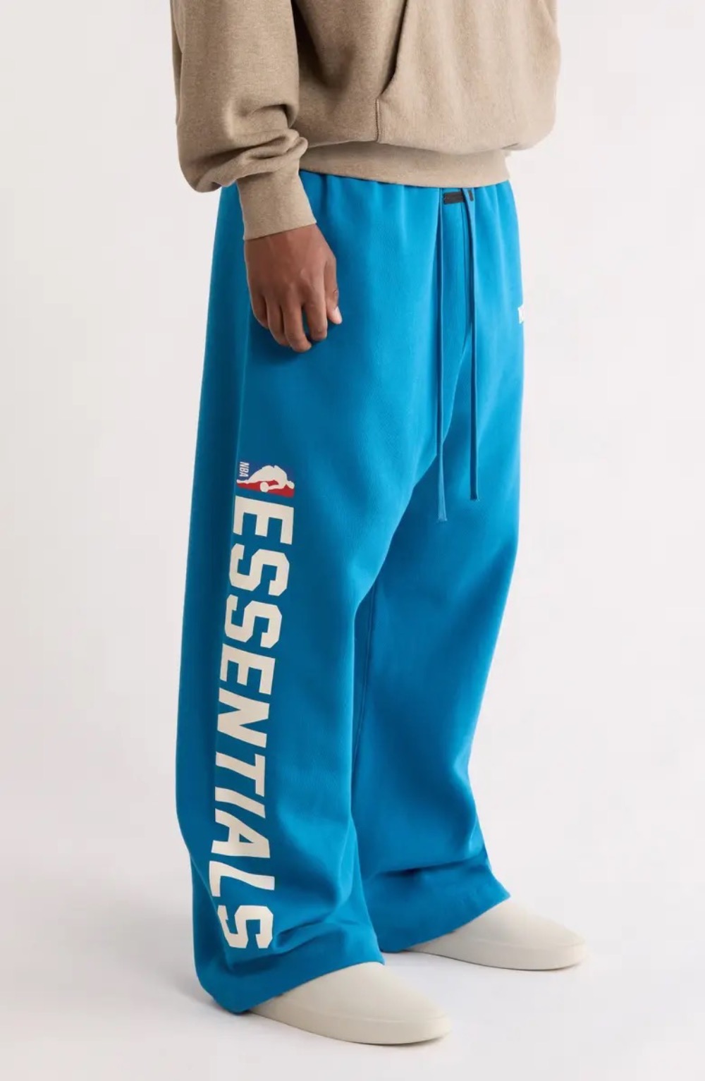 Calça Fear of God Essentials NBA Knicks Lounge Sweatpant Blue — M, Novo