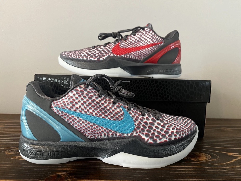 Nike Kobe 6 Protro 3D Dark Grey Chlorine Blue Daring Red — 35.5, Novo