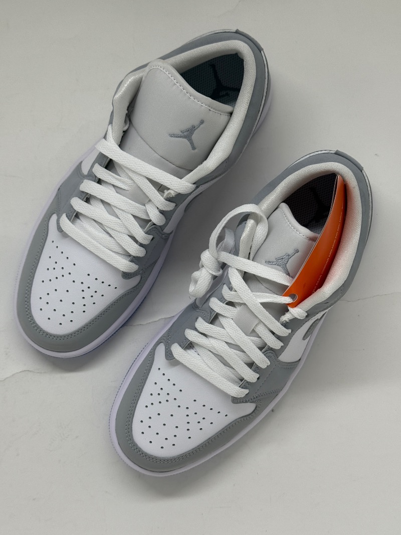 Foto 2 de Air Jordan 1 Low Wolf Grey — 38, Novo