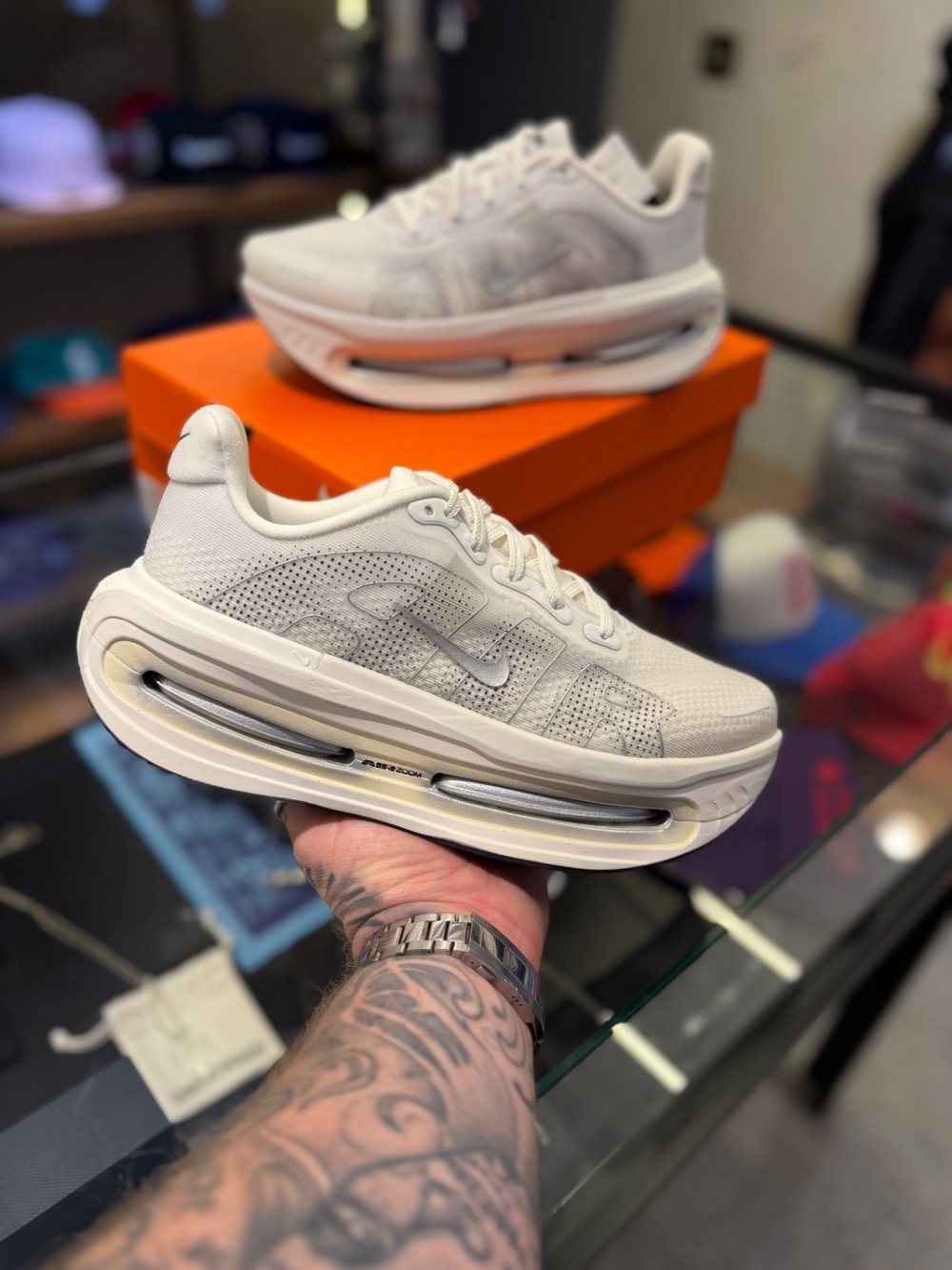 Nike Air Zoom Vomero Premium Summit White Sail — 39, Novo