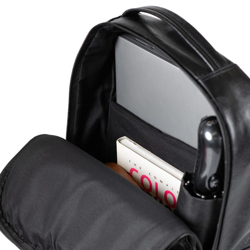 Foto 5 de Mochila Masculina Executiva de Couro Joá Preto U / Preto