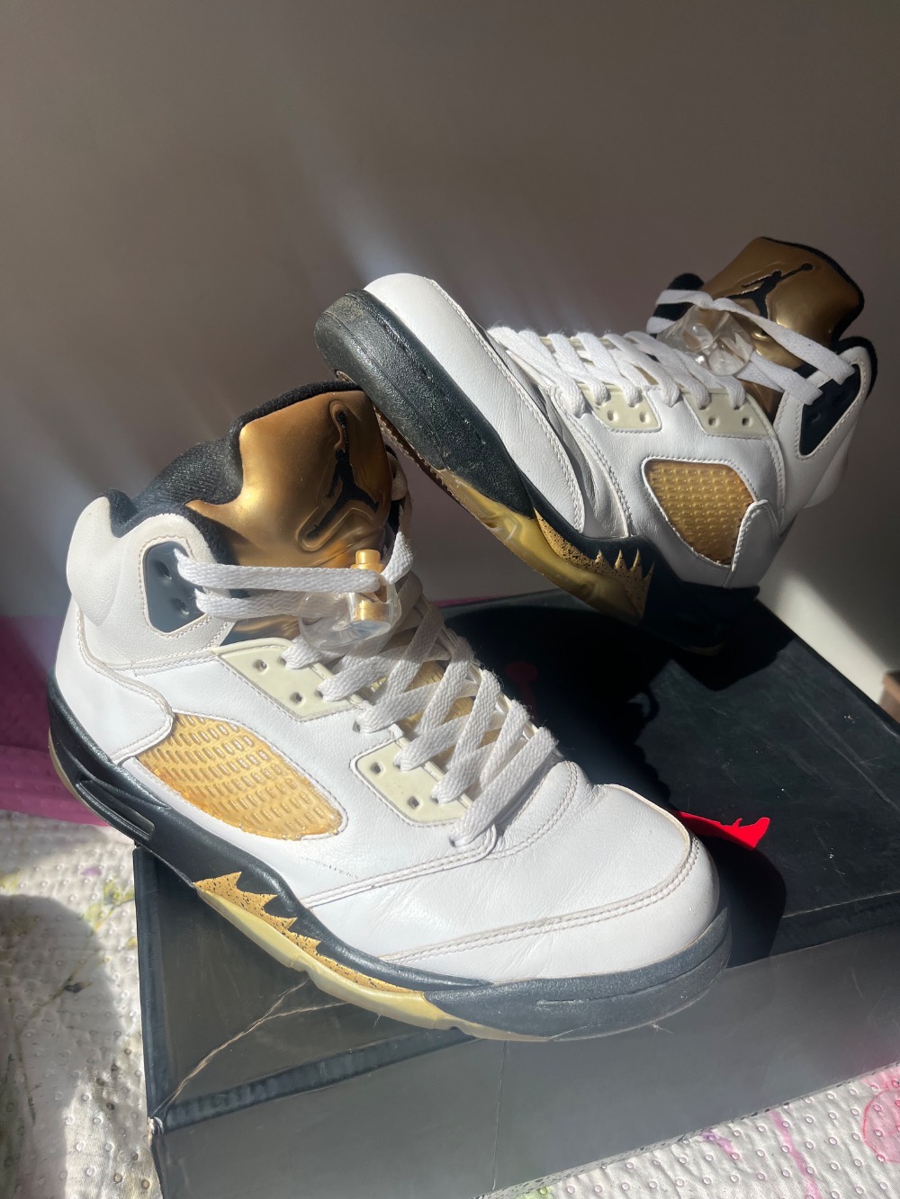 Air Jordan 5 Golden Ticket — 40, Usado