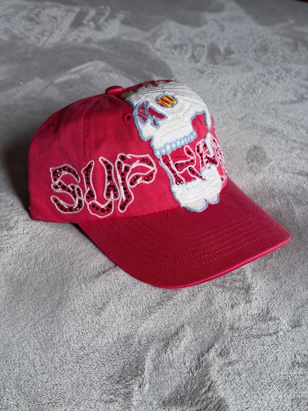 Masato Kawajo x Supreme Boné WFST 6-Panel Red FW26-W1 — Único, Novo