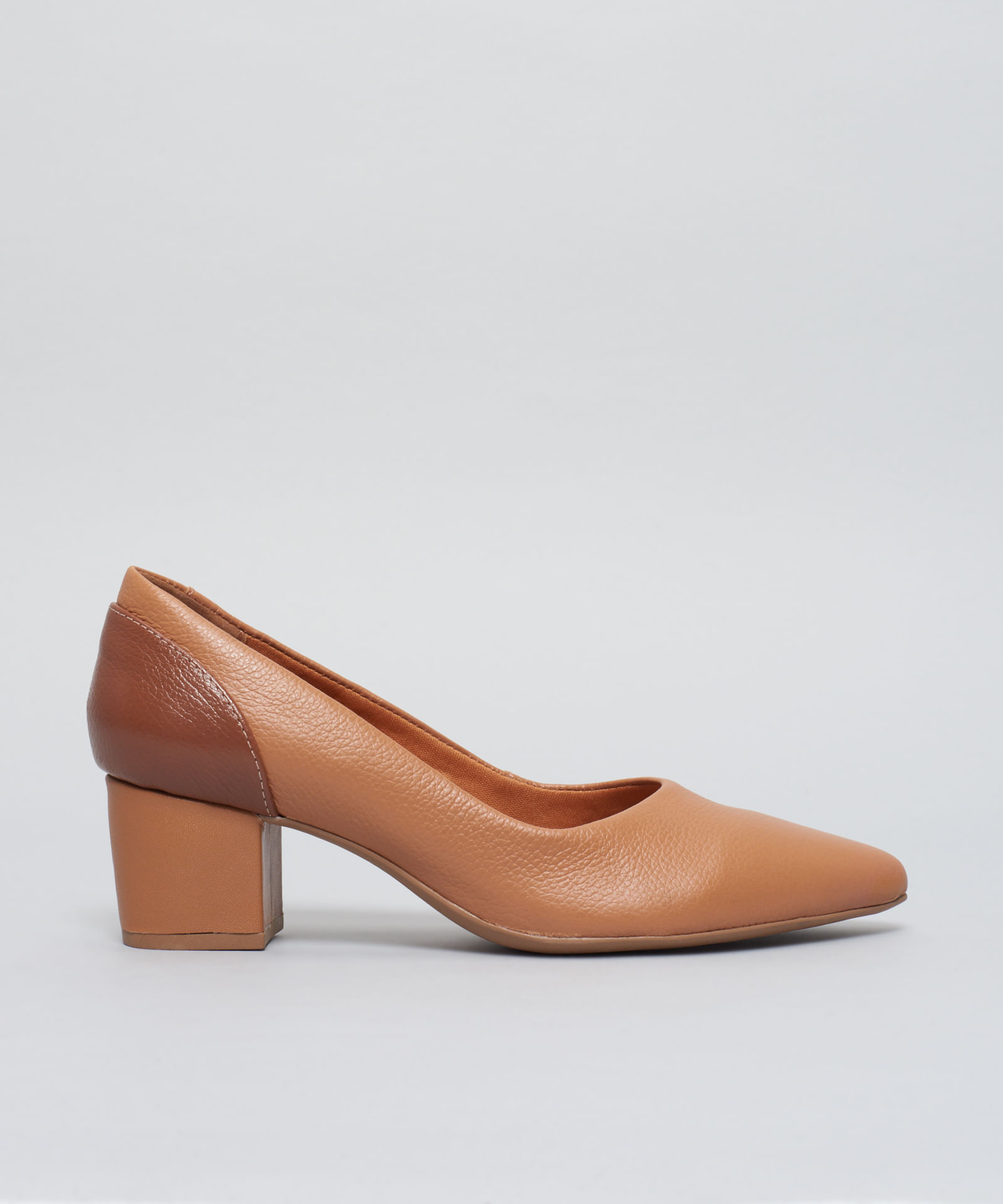 Scarpin Bico Fino Recorte Traseiro - Caramelo — 34 - caramelo