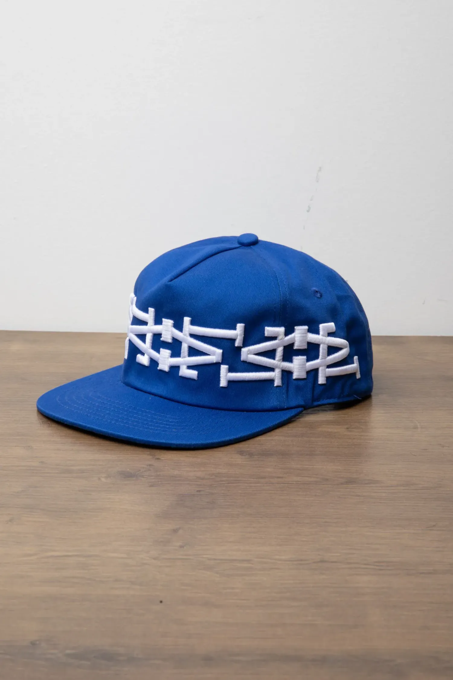 Boné oMA Studios LA LA Crown Blue — Único, Novo