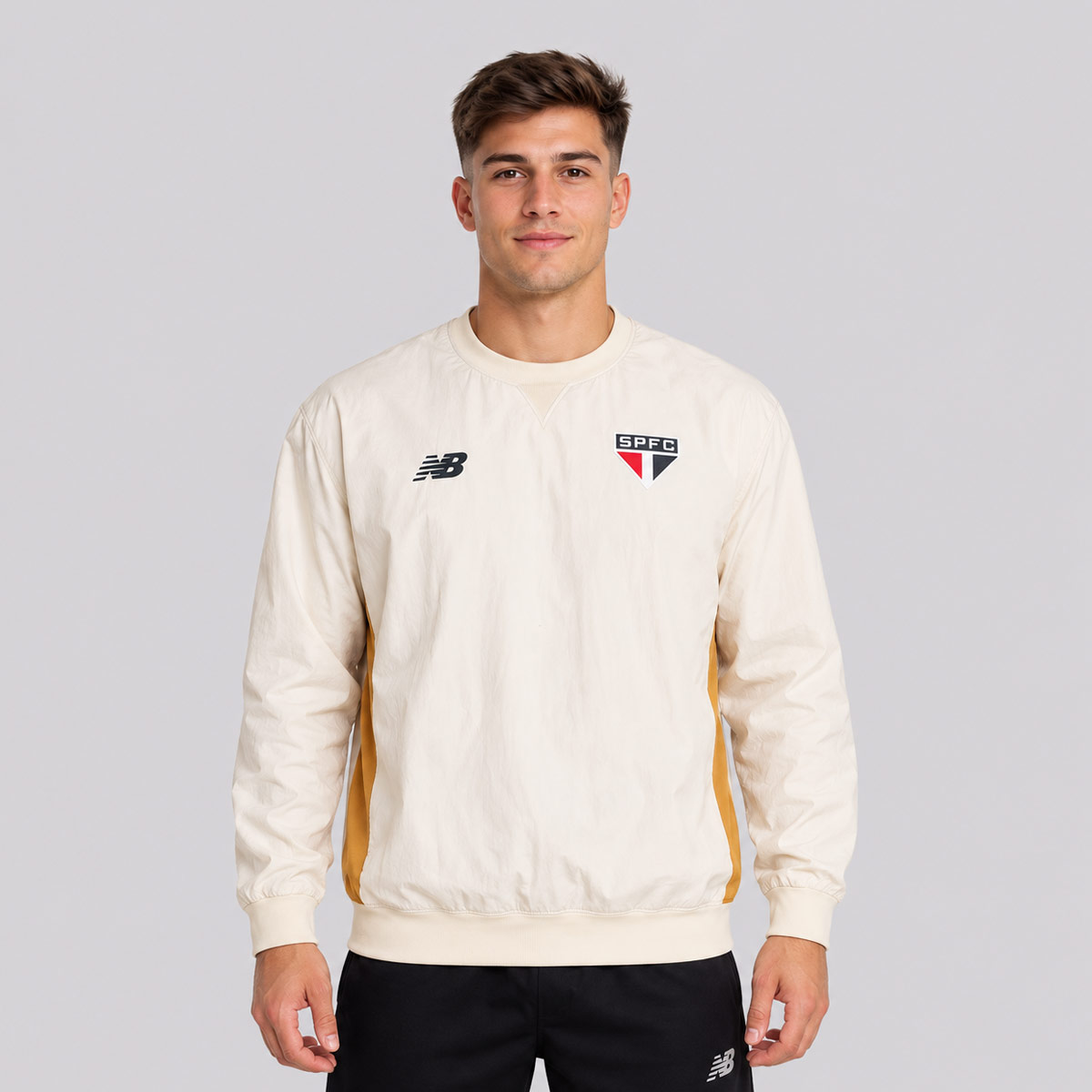 Casaco New Balance São Paulo Viagem 2026 Off White