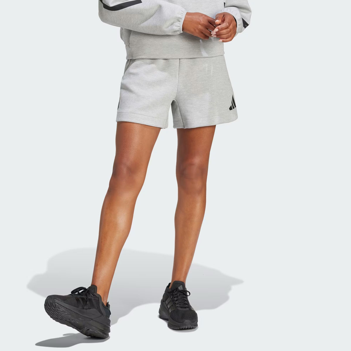 Shorts Adidas ZNE Feminino Cinza