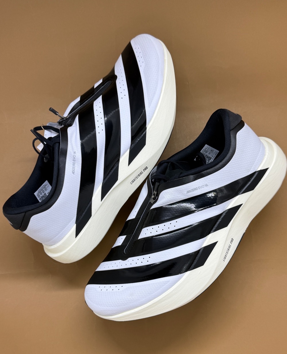 adidas Adizero EVO SL Zíper Lightstrike Pro Cloud White Core Black — 43, Novo