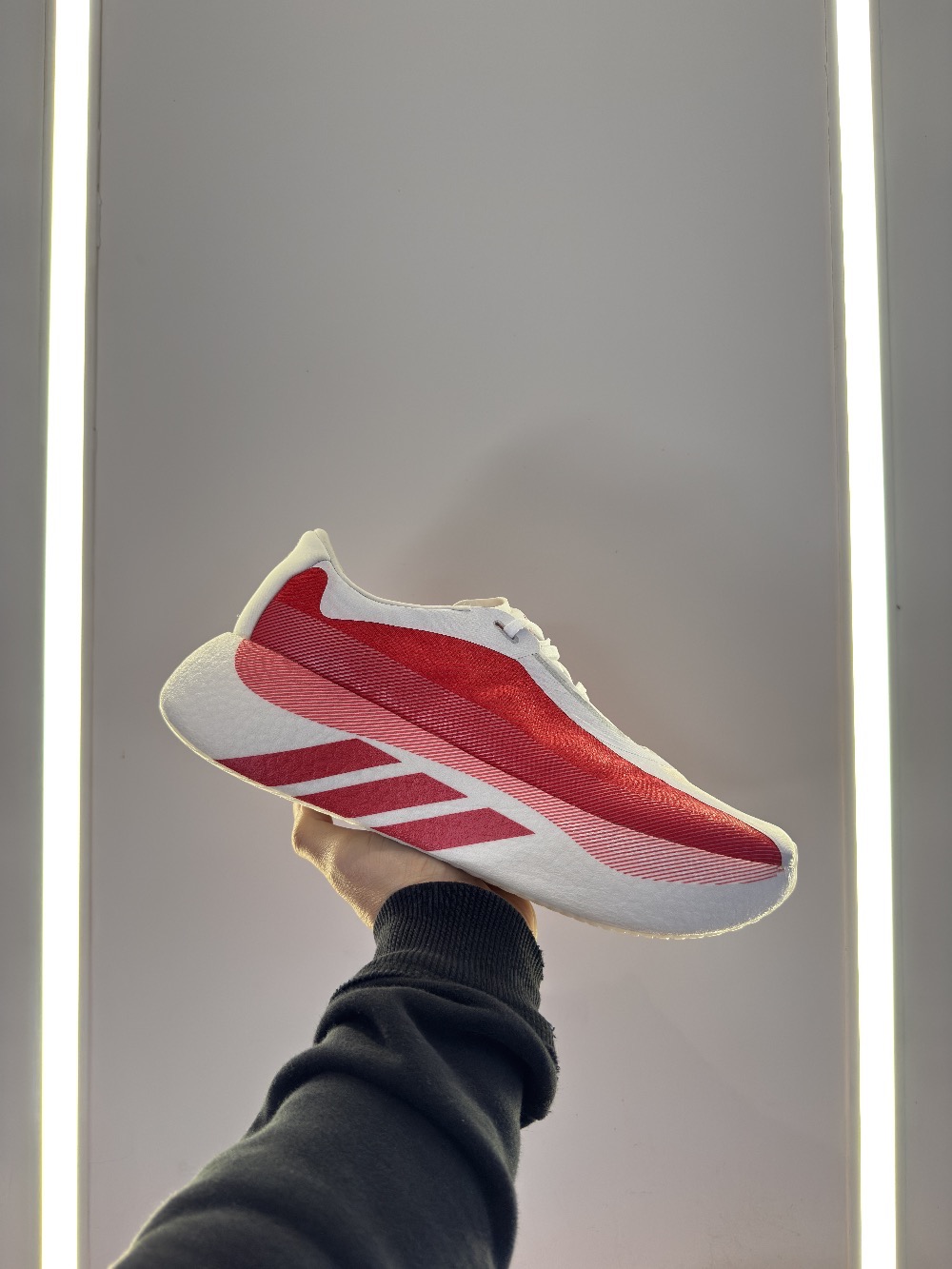 adidas Hyperboost Edge Running Cloud White Pure Ruby Zero Metalic — 43, Usado