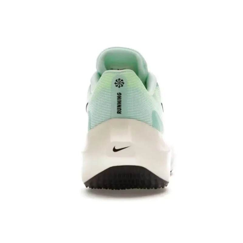 Foto 3 de Nike Zoom Fly 5 Mint Foam Ghost Green — 40.5, Novo