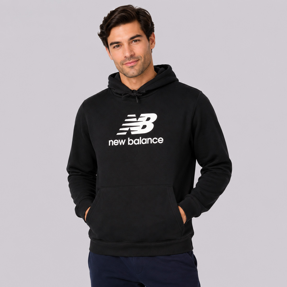 Moletom New Balance Essentials Com Capuz Preto