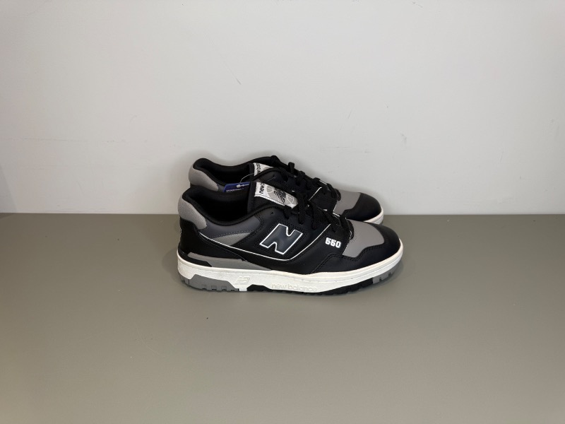 Foto 3 de New Balance 550 Grey Black — 40, Novo