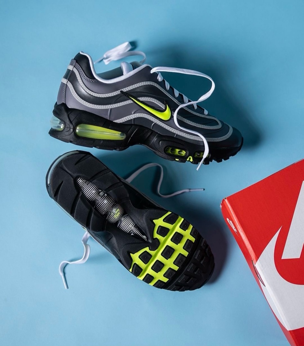 Nike Air Max Joga Bonito Neon — 39 / 39.5 / 40 / 40.5 / 41 / 42 / 42.5 / 43 / 43.5 / 44, Novo