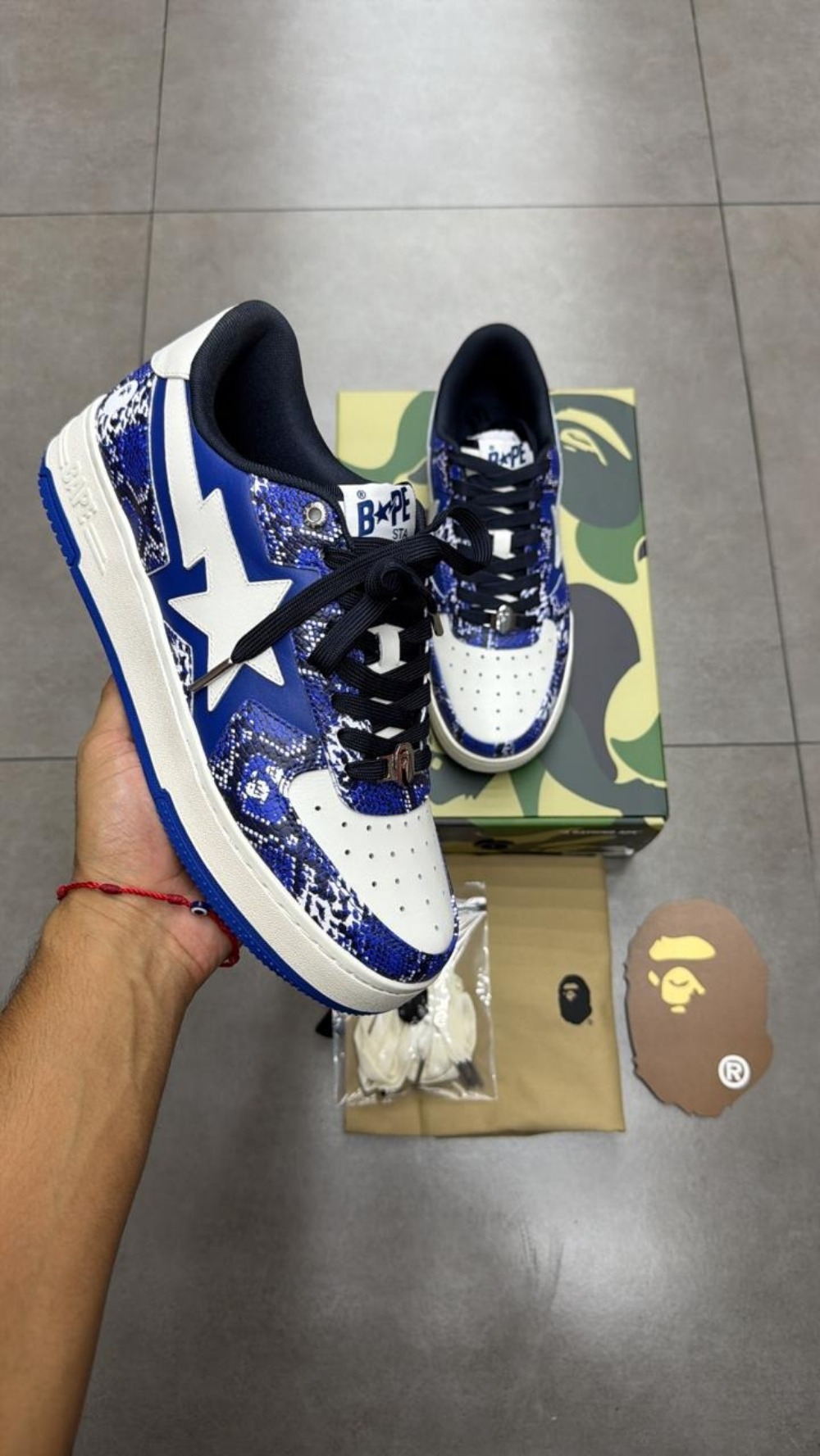 SSENSE x A Bathing Ape Bape Sta Blue Snakeskin — 44, Novo