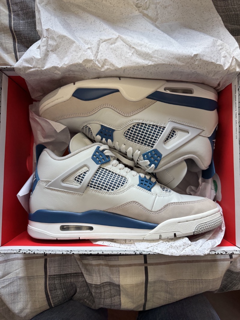Foto 4 de Air Jordan 4 Military Blue — 43, Usado