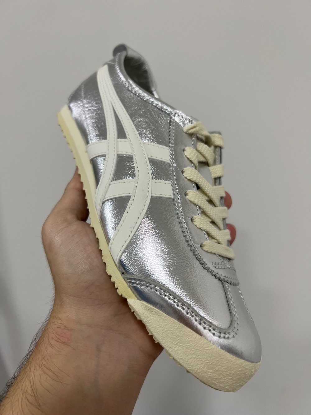 Onitsuka Tiger Mexico 66 Silver Off White — 34, Novo