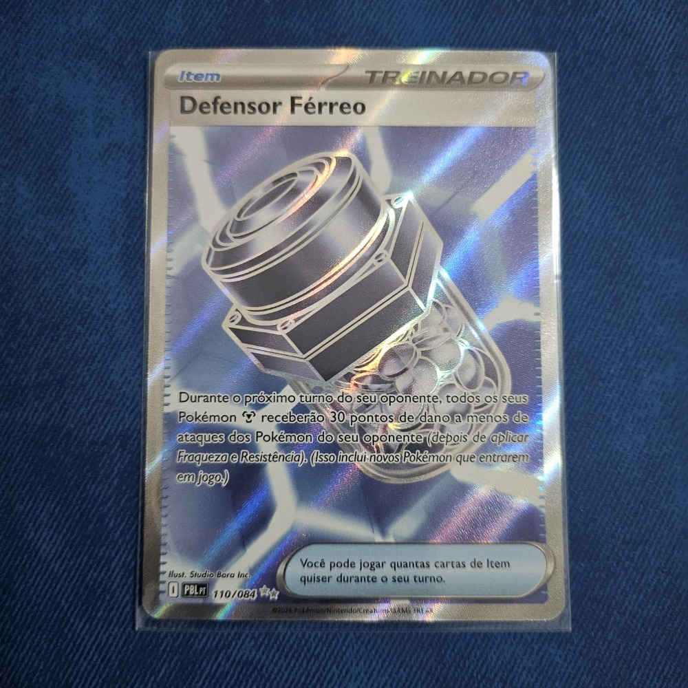 Defensor Férreo (110/84) Escuridão Absoluta Pokémon TCG — Near Mint, Novo