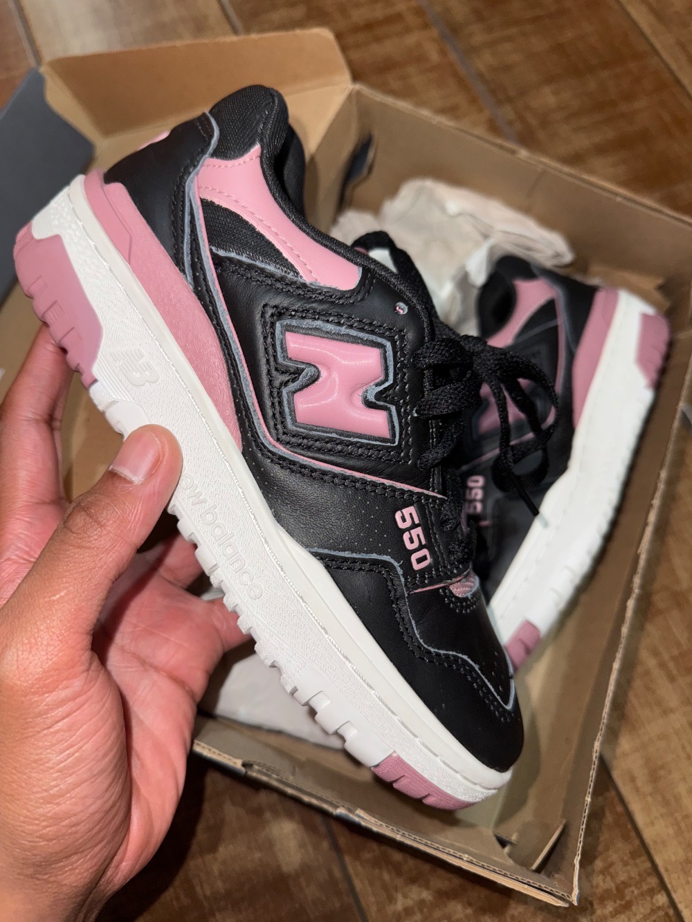 New Balance 550 Black Rosewood — 34, Novo