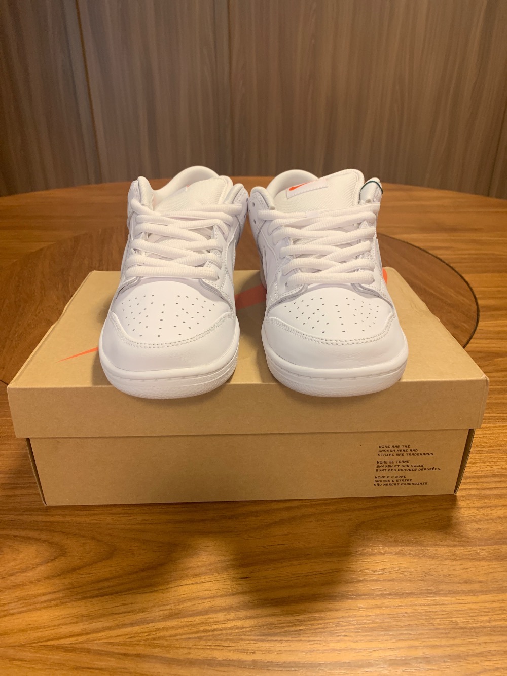 Nike SB Dunk Low Pro Triple White — 42, Novo