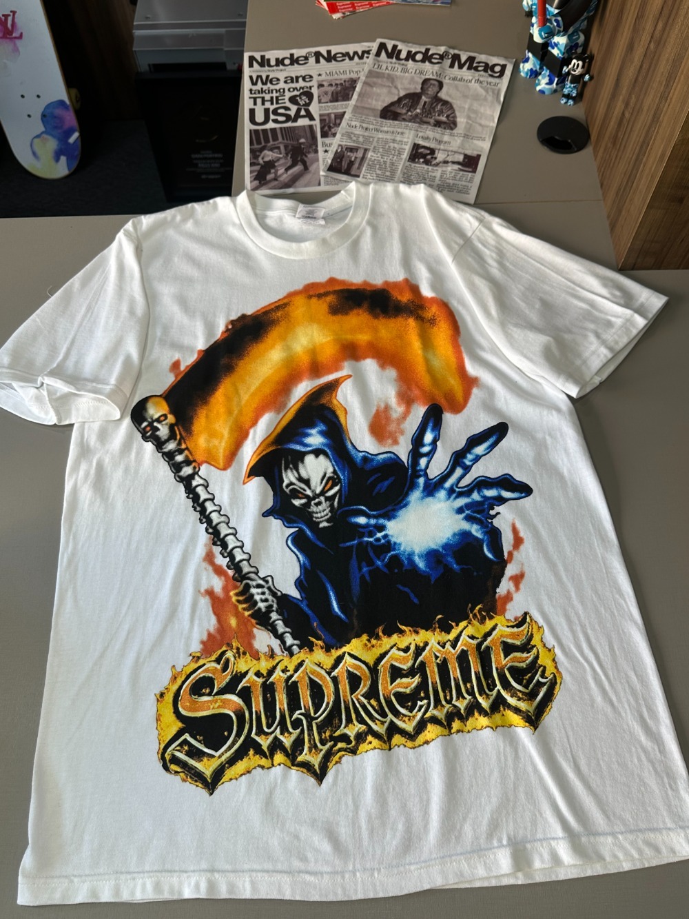 Camiseta Supreme Grim Reaper White SS26-W7 — G, Novo