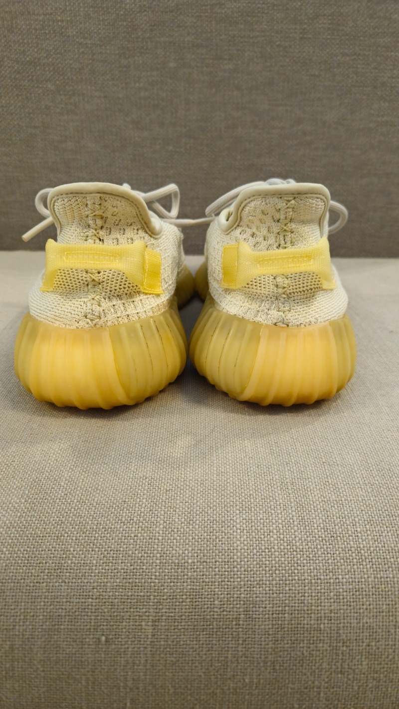Foto 4 de Yeezy Boost 350 v2 Light — 40, Usado