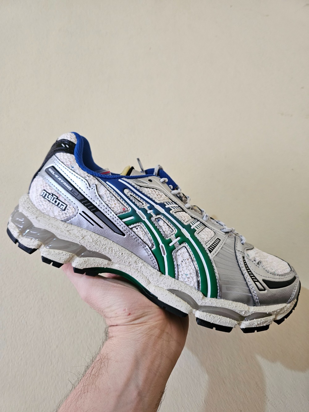 Carnival x Asics Gel Kayano 12.1 Cream Green Basil — 41, Novo