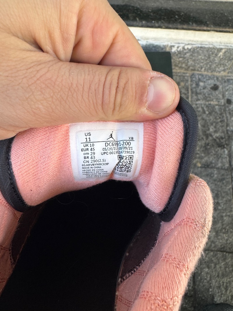 Foto 5 de Air Jordan 1 Low SE Mocha — 43, Usado