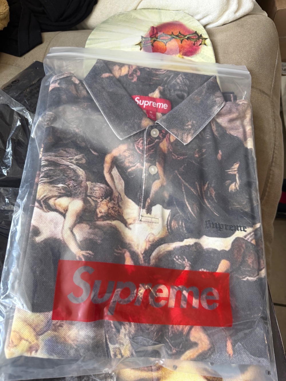 Camiseta Supreme Crucifixion Polo Multicolor FW26-W1 — M, Novo