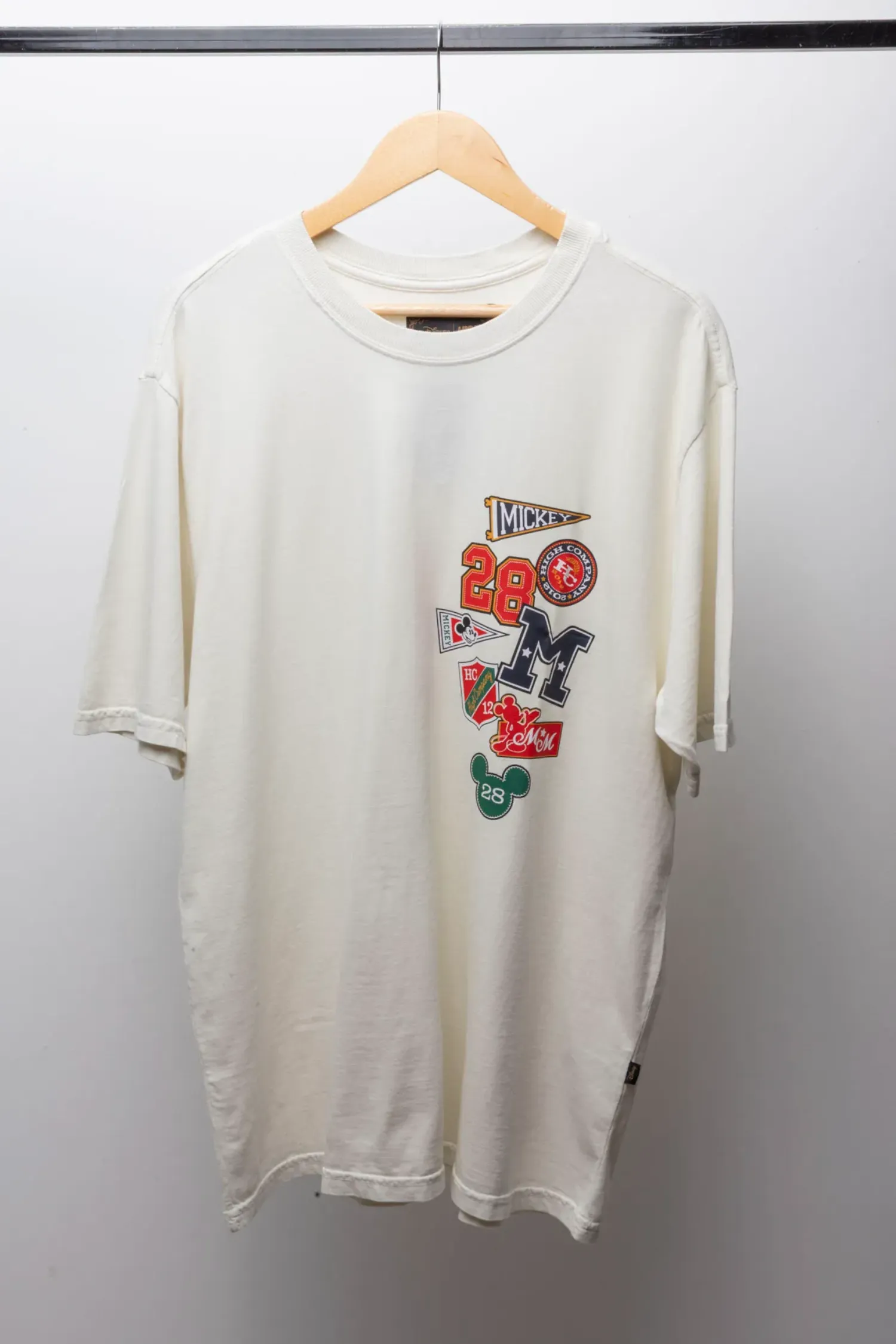 Disney x High Company Camiseta Legacy'28 White — G / XG, Novo