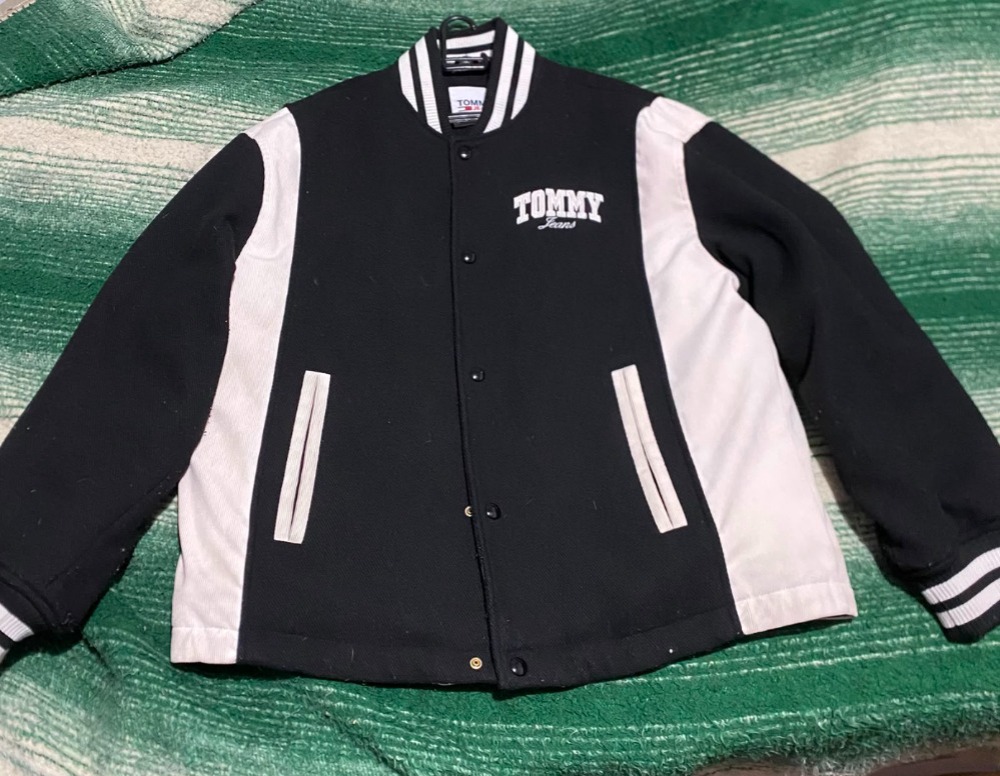 Jaqueta Tommy Jeans Cord Wool Mix Letterman Black — M, Usado