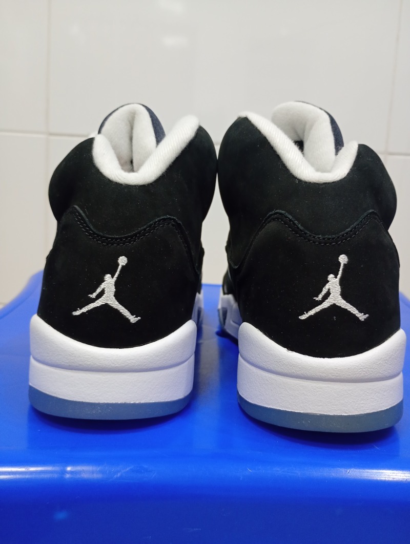 Foto 4 de Air Jordan 5 Moonlight — 44, Novo