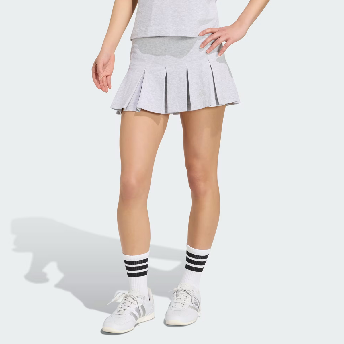Saia Adidas Colegial Seasonals Feminina Cinza