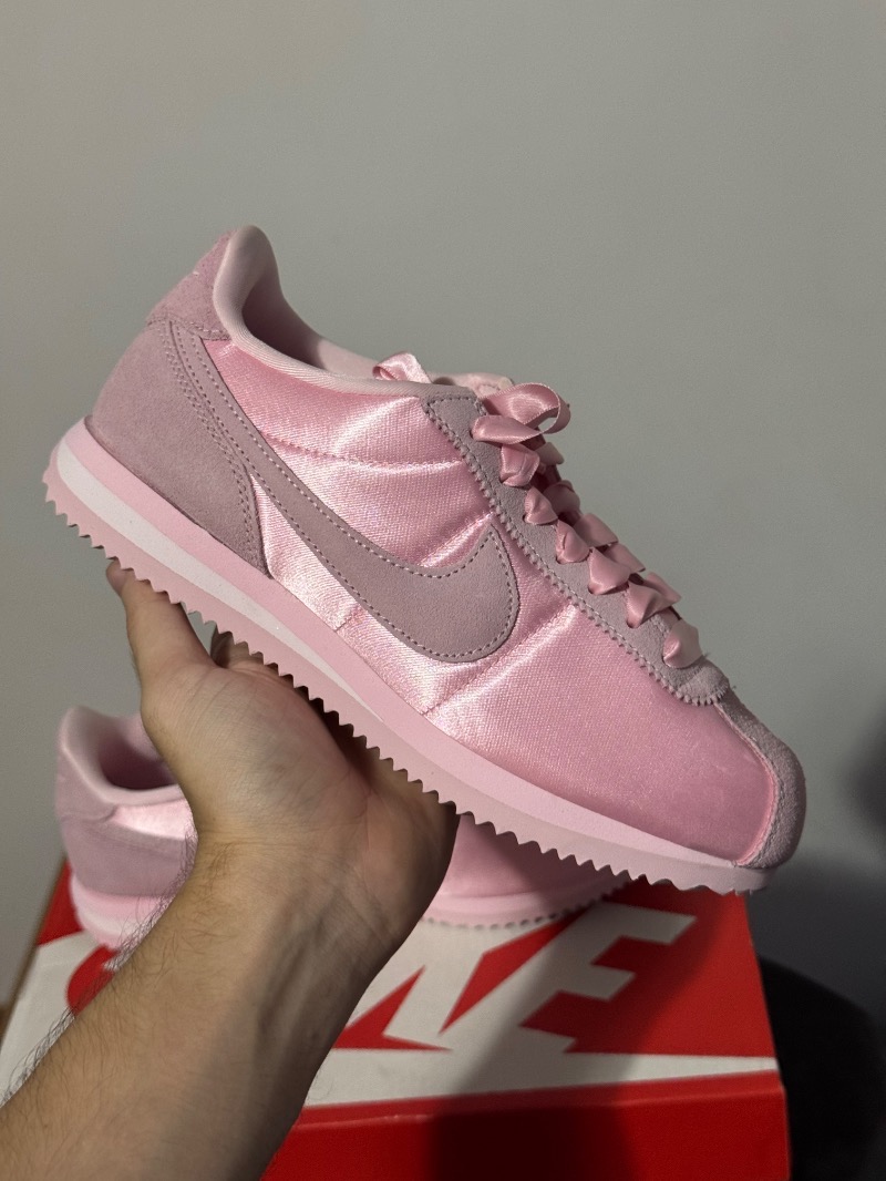 Foto 2 de Nike Cortez Satin Pack Soft Pink — 36, Novo