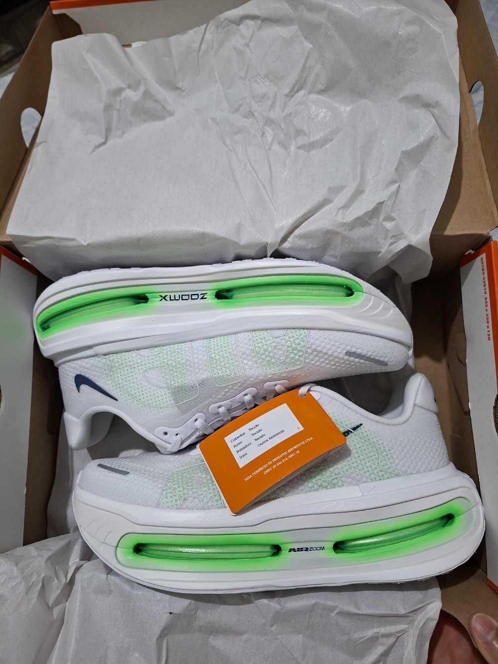 Nike Vomero Premium Green Spark — 40, Novo