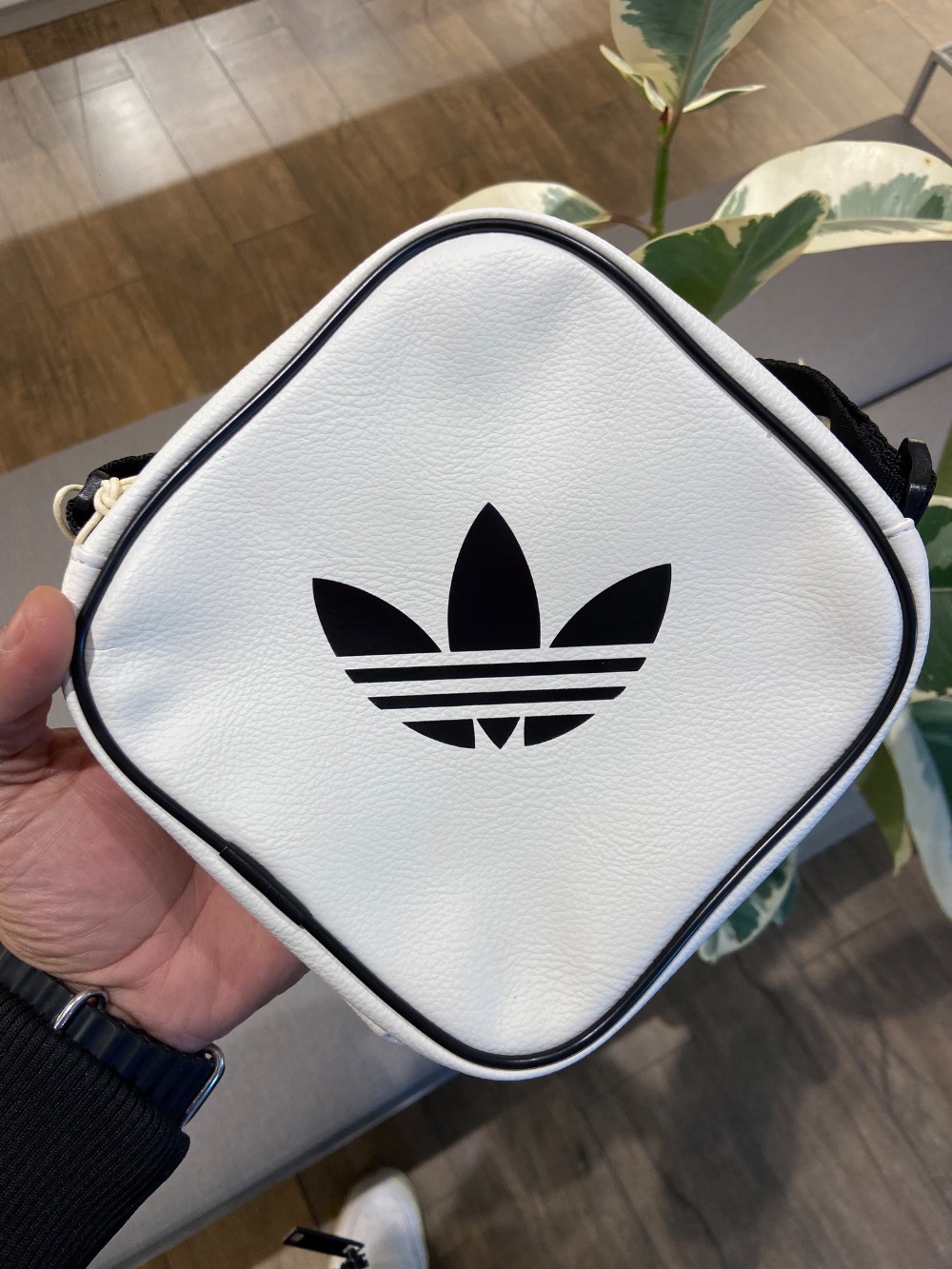 Bolsa adidas Adicolor Classic Diamond Cloud White — Único, Novo