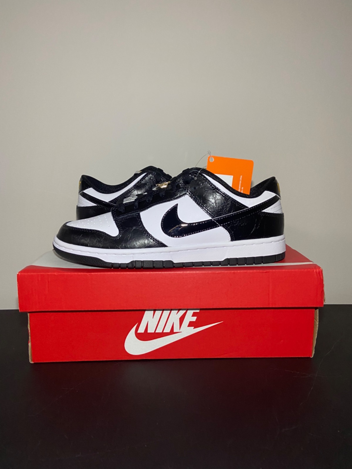Nike Dunk Low Black World Champ — 44, Novo