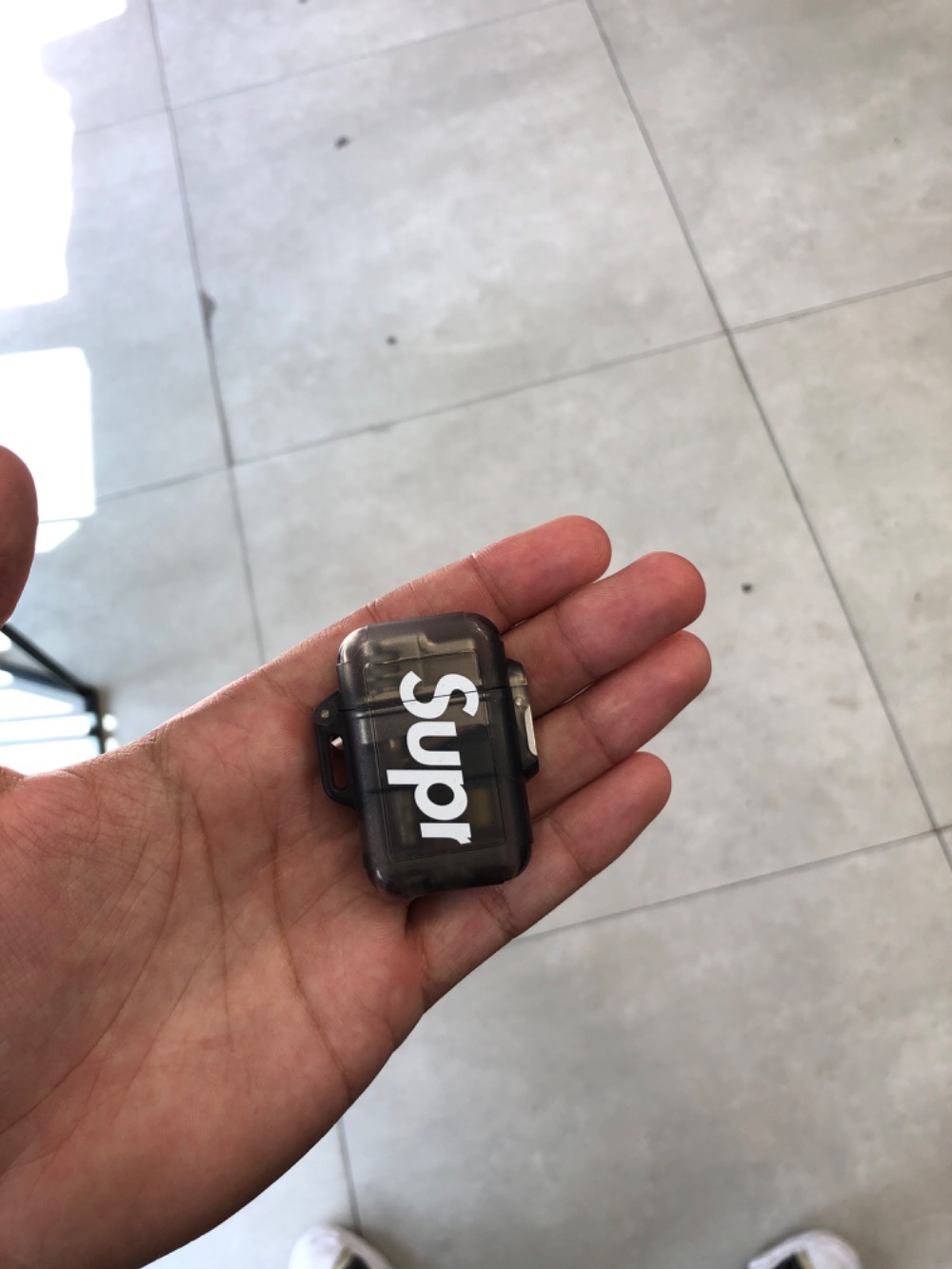 Isqueiro Supreme Windmill Zag Black SS26-W1 — Único, Novo