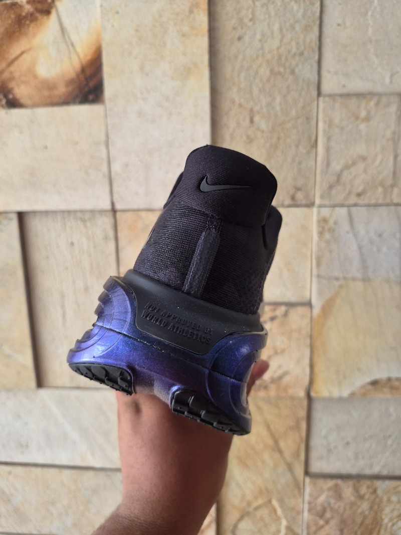 Foto 4 de Nike Vomero Premium Gridiron — 42, Novo