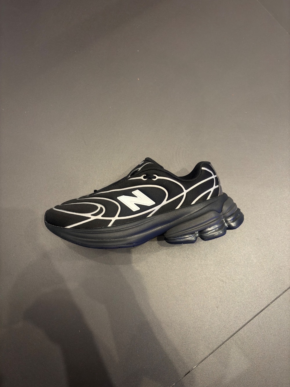 New Balance Abzorb 5030 Black Silver Metallic — 38 / 39 / 40, Novo