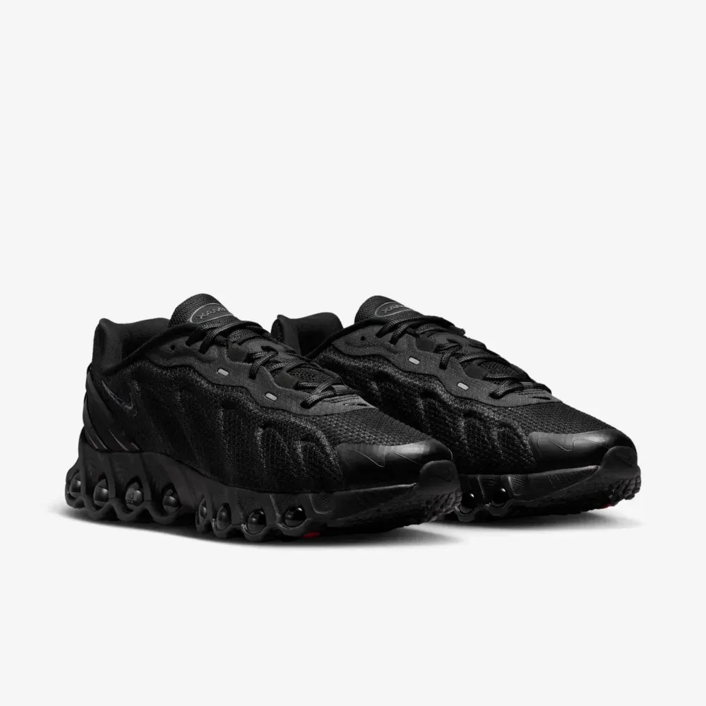 Nike Air Max Dn8 Black — 39 / 41 / 44, Novo
